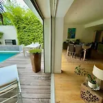 Villa Superbe Maison D'architecte Entierement Climatisee Avec Piscine Et Professionnel *