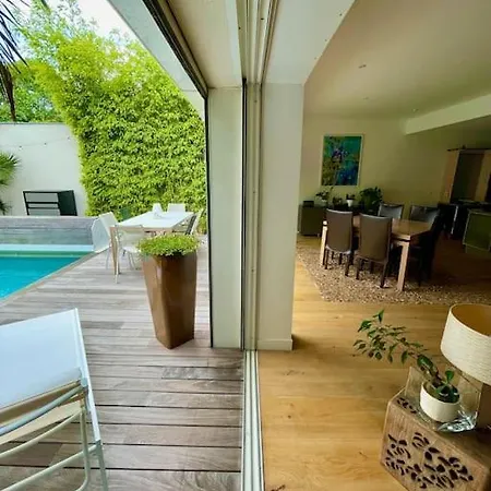 Willa Superbe Maison D'architecte Entierement Climatisee Avec Piscine Et Professionnel *